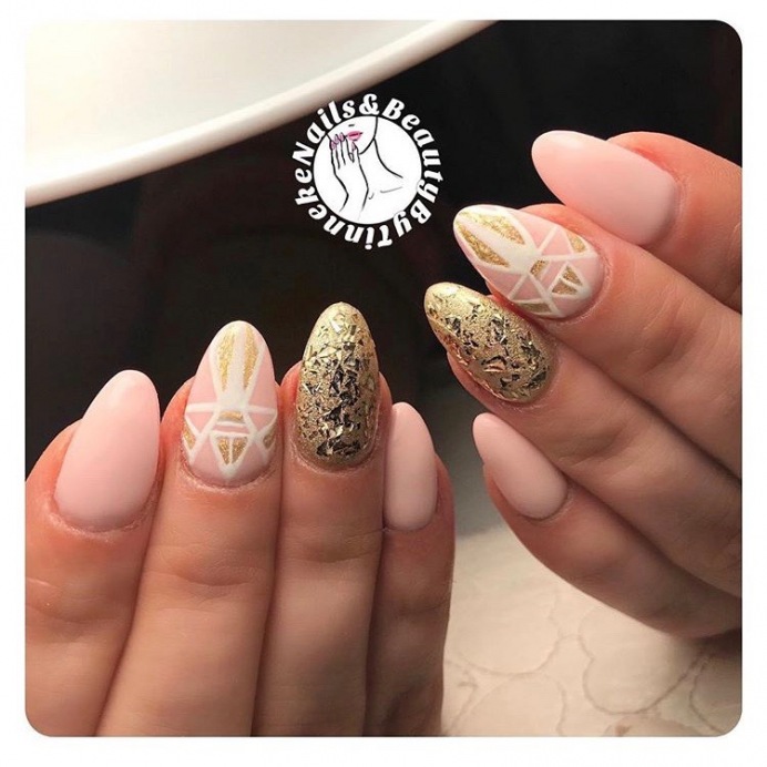 Nails&Beauty-by-Tinneke-Gelnagels